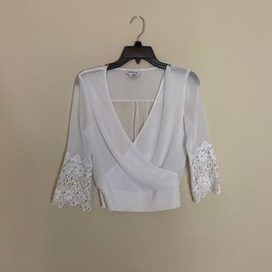 BEBE WHITE BLOUSE